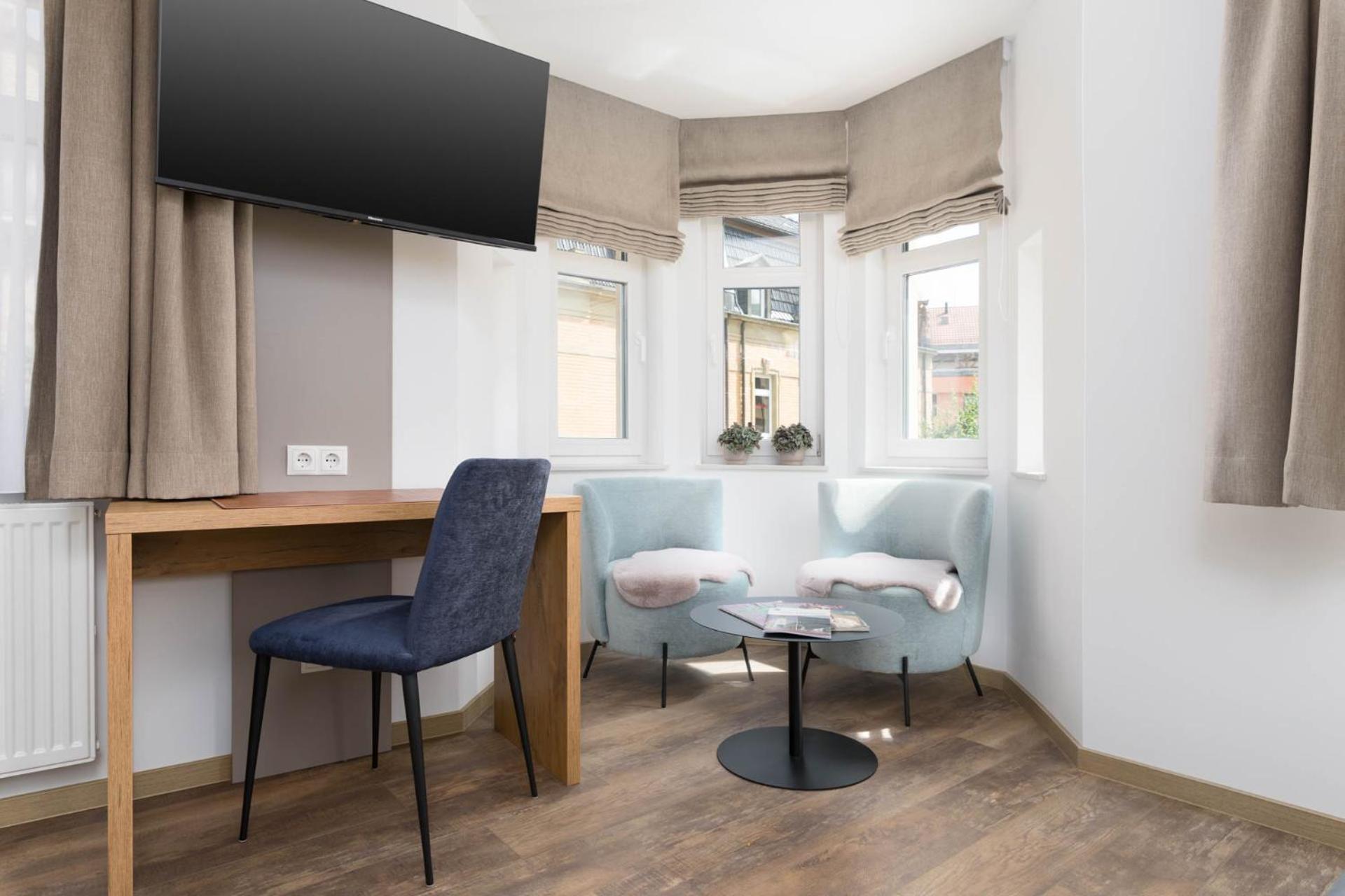 Hotel Zur Traube Uffenheim Extérieur photo